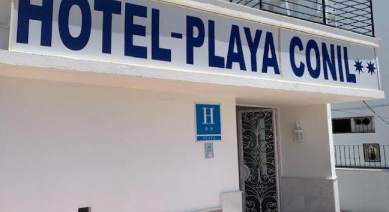 Fachada Hotel Playa Conil - Fuente internet