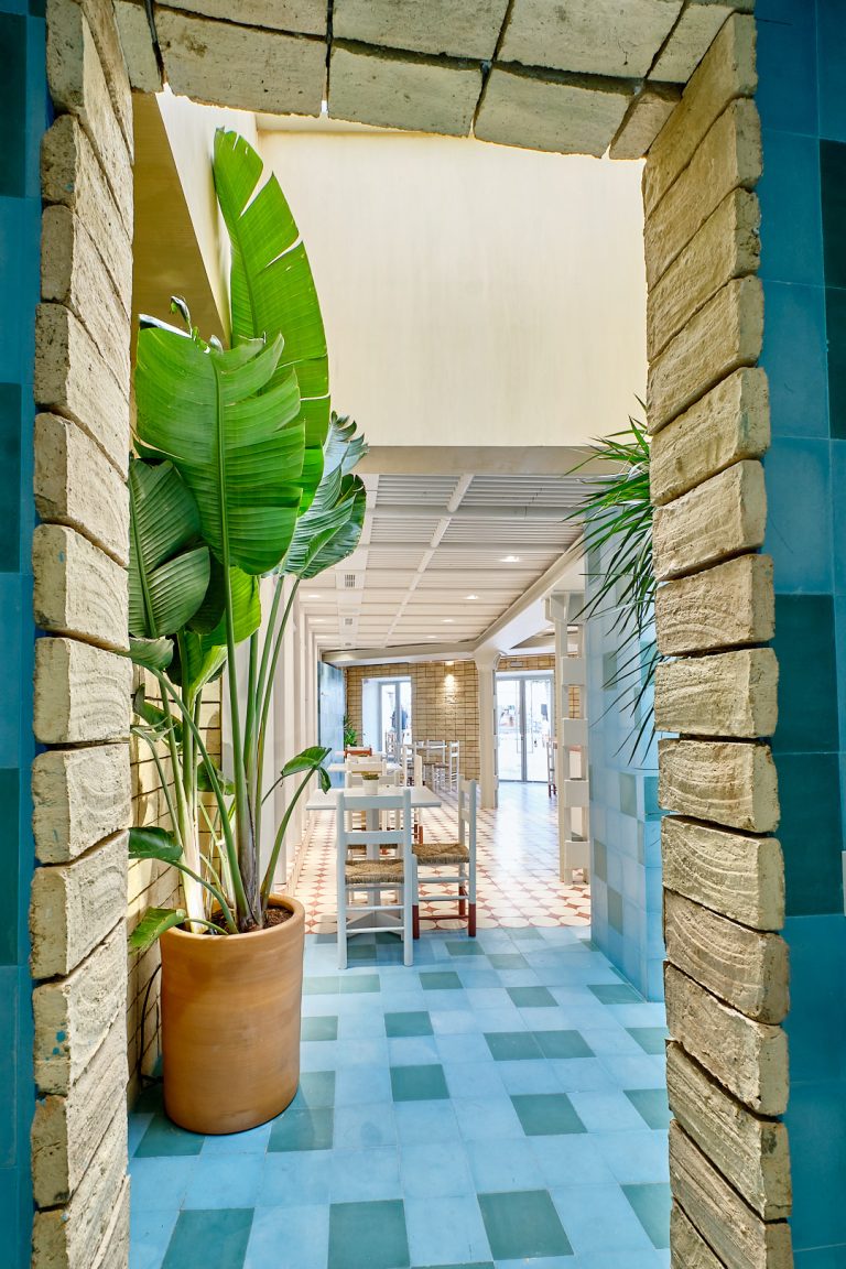 La Taberna de las Quince Letras