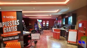 Luckia Slots & Apuestas La Pelota